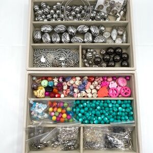 Beads Lot & Findings Glass, Acrylic and Metal Findings